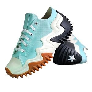 Converse Run Star Motion CX platform Low Tops Size 8.5